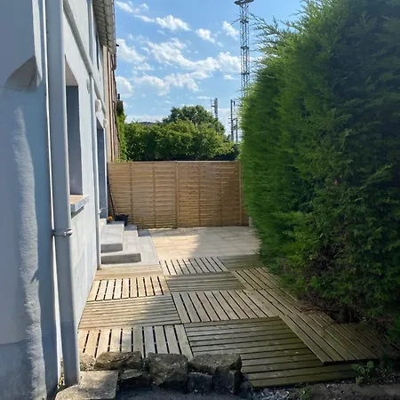 Maison Familiale Sur *